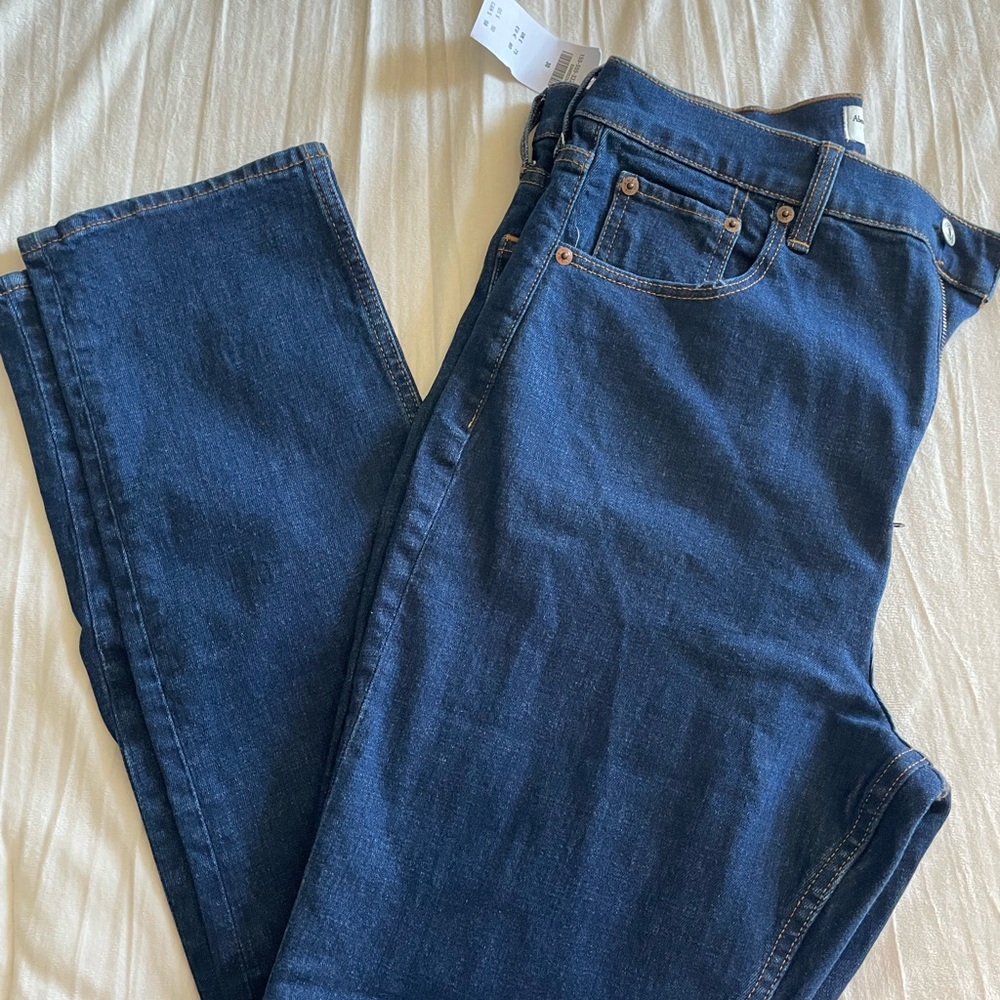 Abercrombie & Fitch Women's Slim Straight Ultra High Rise Jeans